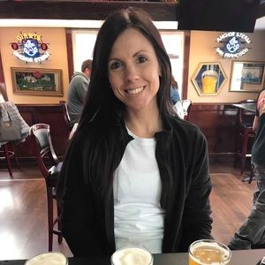 Meet your Posher, Stefanie